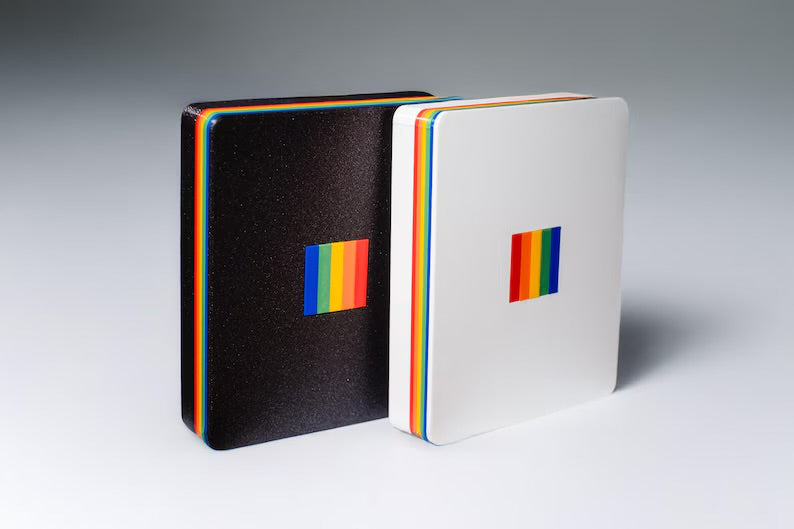 Caja premium con cierre imantado para 40 Fotografías Polaroid I TYPE I type B&W 600
